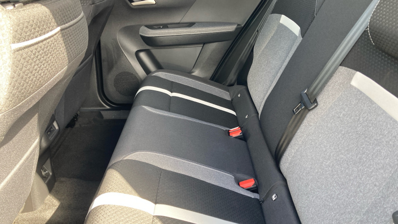 Vauxhall Frontera 83kW GS 44kWh 5dr Auto Electric Estate